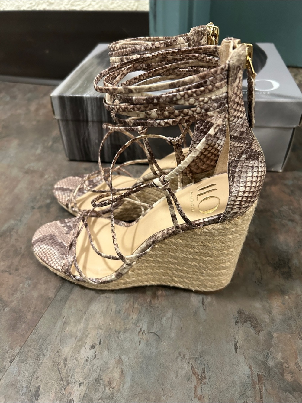 Jennifer Lopez Taupe Snake-Print Wedge Sandals with Jute Platform - Picture 6 of 16